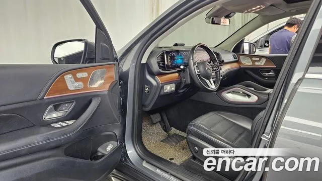 Mercedes-Benz GLE 2020 thumb 10