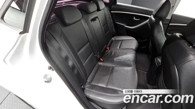 Hyundai i30 2014 thumb 10