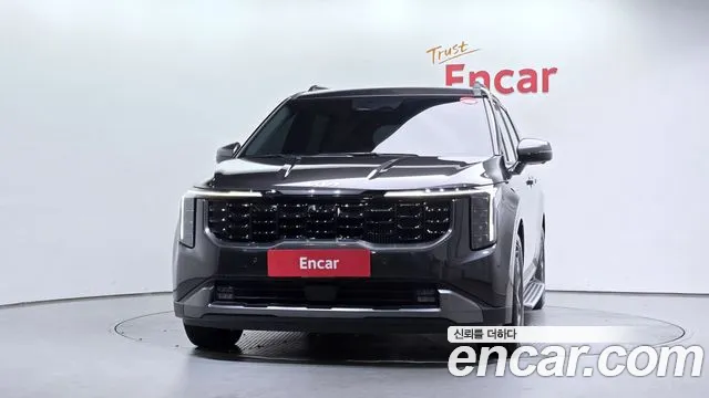 Kia Carnival 2024 thumb 3