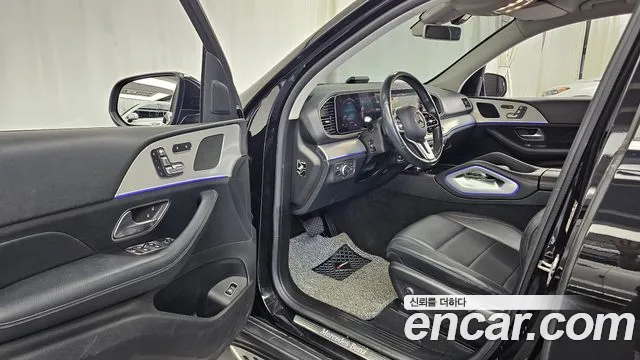 Mercedes-Benz GLE 2019 thumb 10
