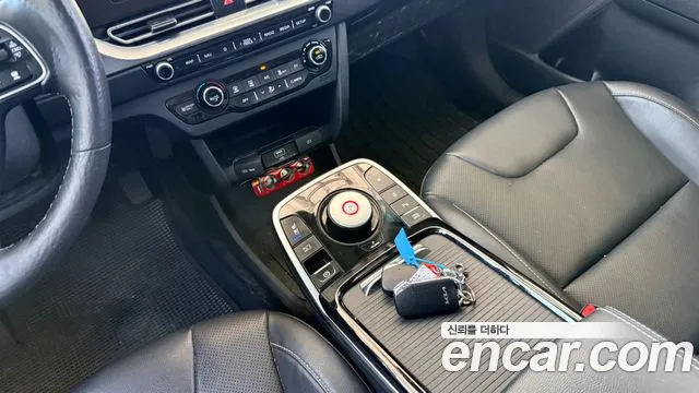 Kia Niro 2023 thumb 8