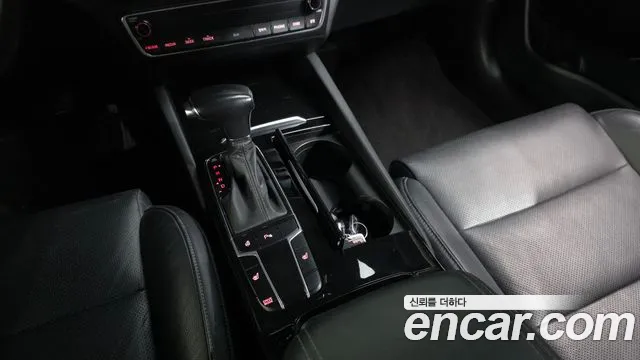 Kia K7 2016 thumb 9