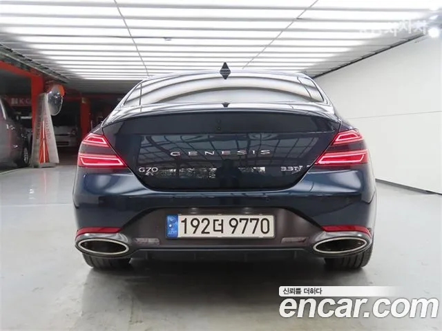 Genesis G70 2021 thumb 4