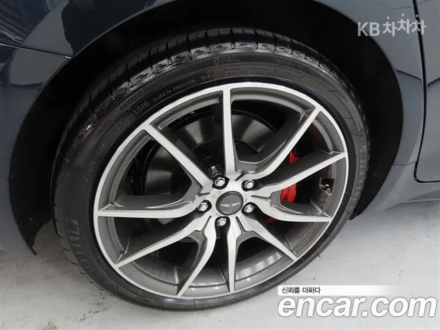Genesis G70 2021 thumb 5
