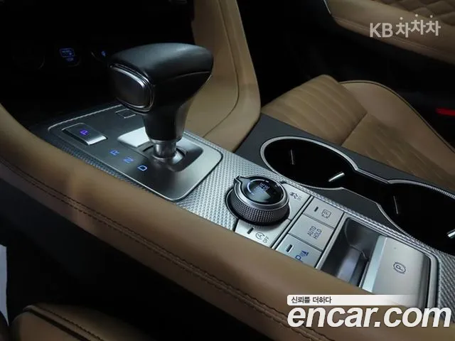 Genesis G70 2021 thumb 9