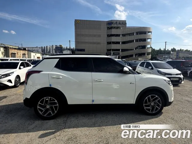 KG_Mobility_Ssangyong TIBOLI 2022 thumb 4