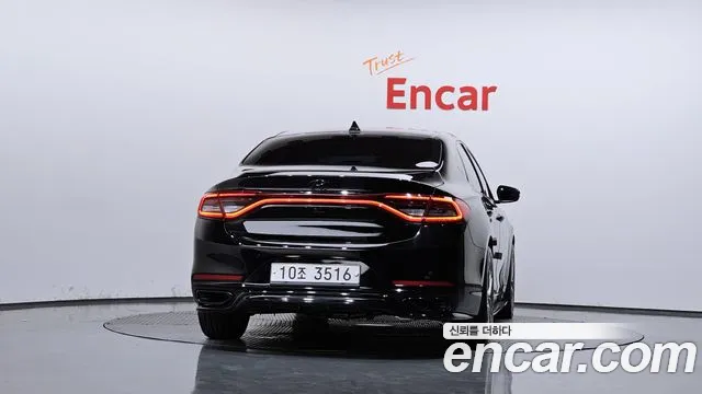 Hyundai Grandeur 2017 thumb 4