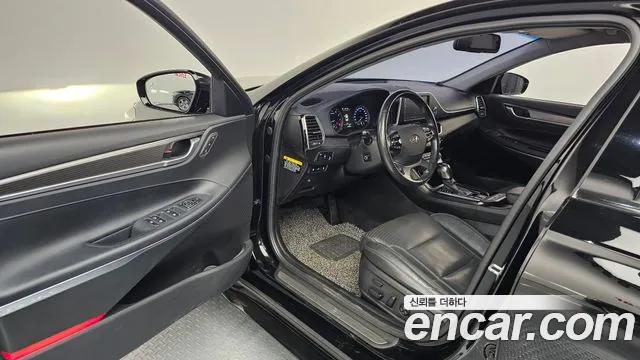 Hyundai Grandeur 2017 thumb 10
