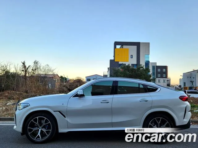 BMW X6 2022 thumb 3