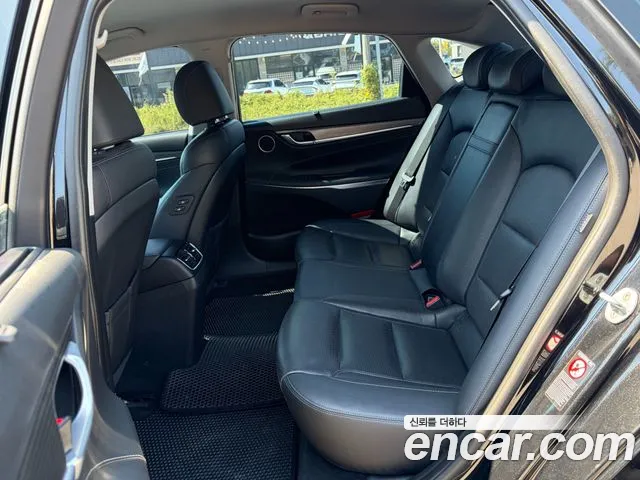 Hyundai Grandeur 2016 thumb 10