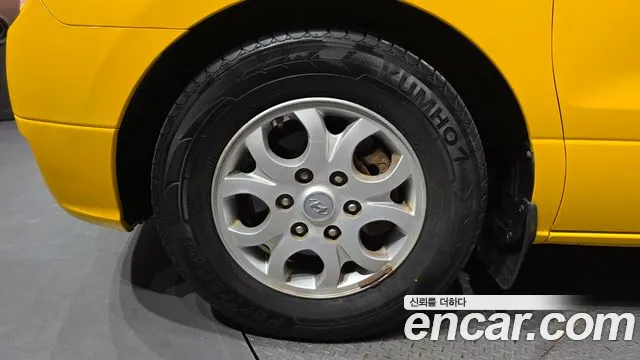 Hyundai Starex 2015 thumb 5