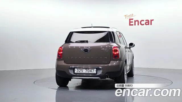 MINI Countryman 2014 thumb 3