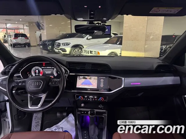 Audi Q3 2020 thumb 9