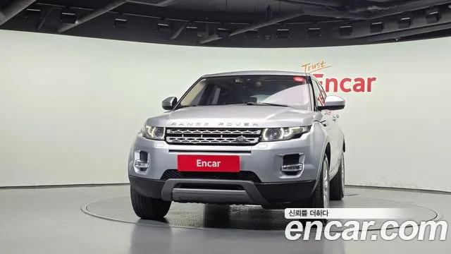 Land Rover Range Rover Evoque 2015 thumb 3