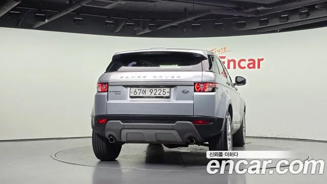 Land Rover Range Rover Evoque 2015 thumb 4