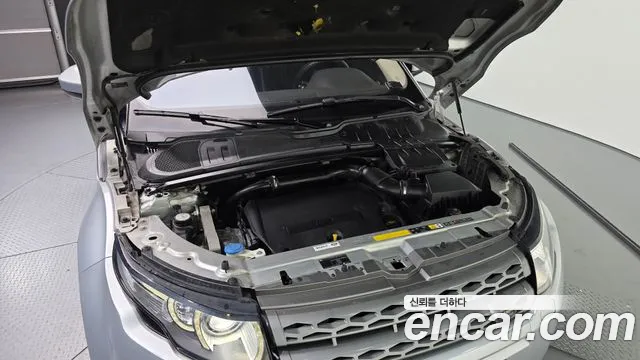 Land Rover Range Rover Evoque 2015 thumb 6