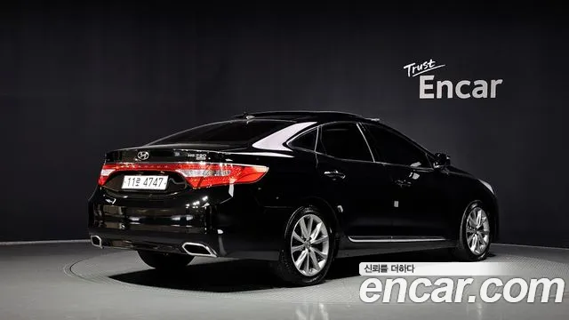 Hyundai Grandeur 2015 thumb 2