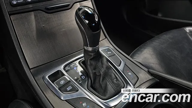 Hyundai Grandeur 2015 thumb 9