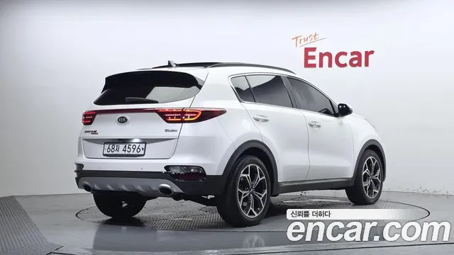 Kia Sportage 2018 thumb 2