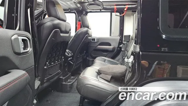 Jeep Wrangler 2019 thumb 11