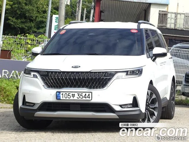 Kia Carnival 2021 thumb 10