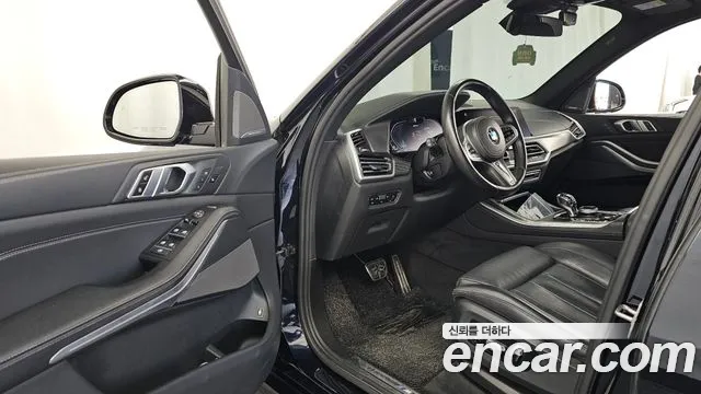 BMW X5 2021 thumb 10