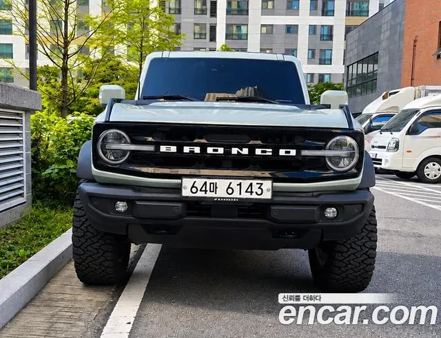 Ford Bronco 2023 thumb 2