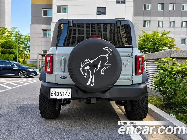 Ford Bronco 2023 thumb 3