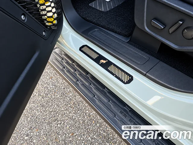 Ford Bronco 2023 thumb 9