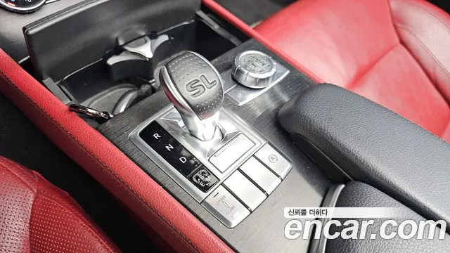 Mercedes-Benz SL-Класс 2015 thumb 9