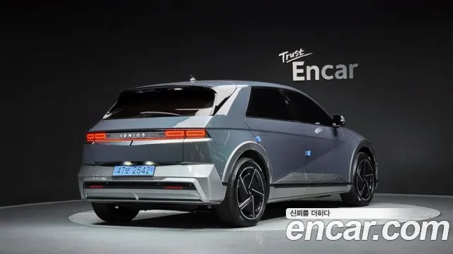Hyundai IONIQ 5 2024 thumb 2
