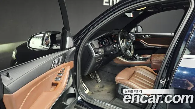 BMW X5 2021 thumb 10