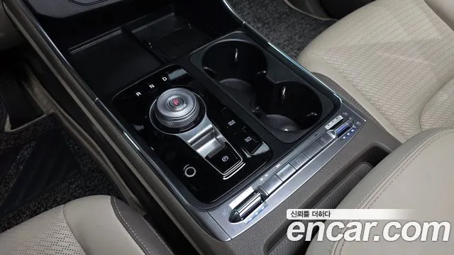 Kia Carnival 2024 thumb 9