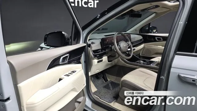 Kia Carnival 2024 thumb 10