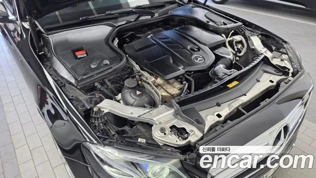 Mercedes-Benz E-Класс 2017 thumb 6