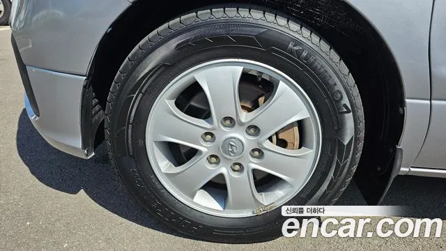 Hyundai Starex 2018 thumb 5