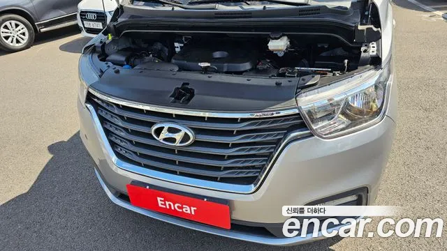 Hyundai Starex 2018 thumb 6