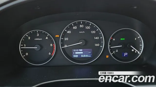 Hyundai Starex 2018 thumb 8
