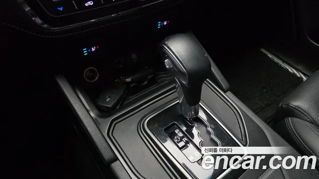 KG_Mobility_Ssangyong Rexton 2021 thumb 9