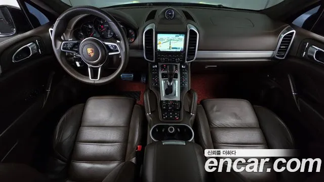 Porsche Cayenne 2015 thumb 7