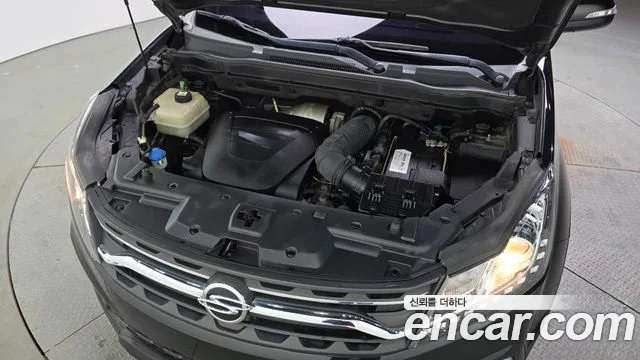 KG_Mobility_Ssangyong KORANDO 2017 thumb 6