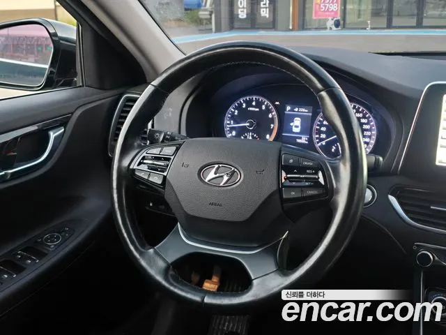 Hyundai Grandeur 2019 thumb 9