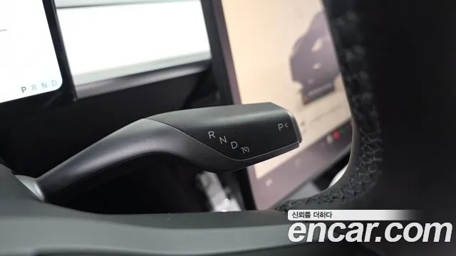 Tesla Model Y 2024 thumb 8