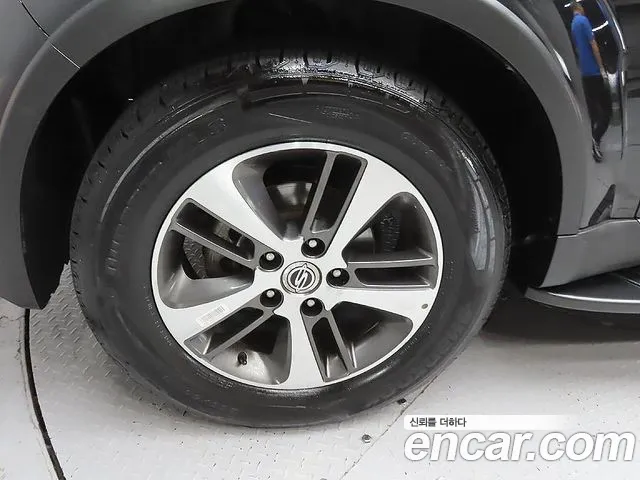 KG_Mobility_Ssangyong Rexton 2017 thumb 5
