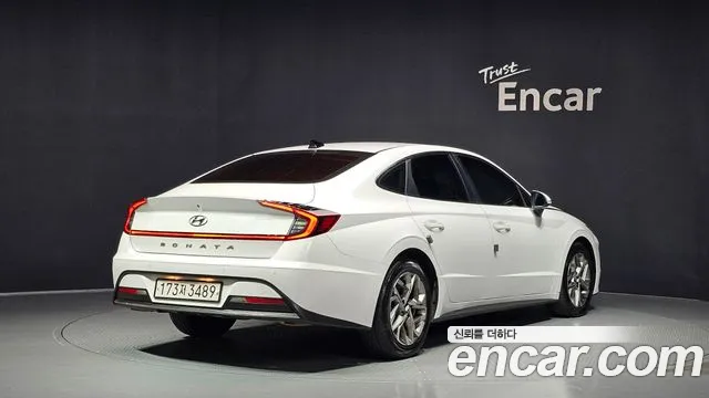 Hyundai Sonata 2021 thumb 2