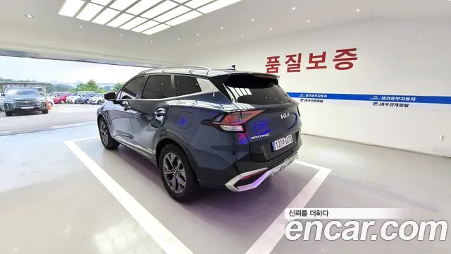 Kia Sportage 2023 thumb 4
