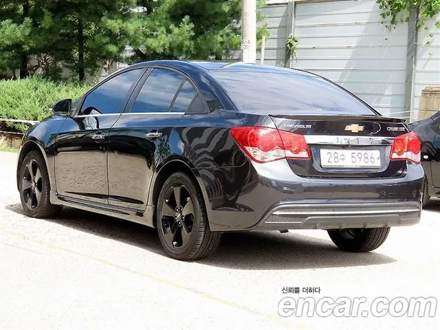 ChevroletGMDaewoo Cruze 2014 thumb 3