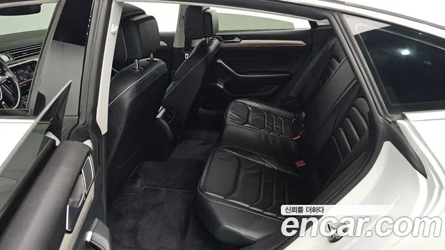 Volkswagen Arteon 2019 thumb 11
