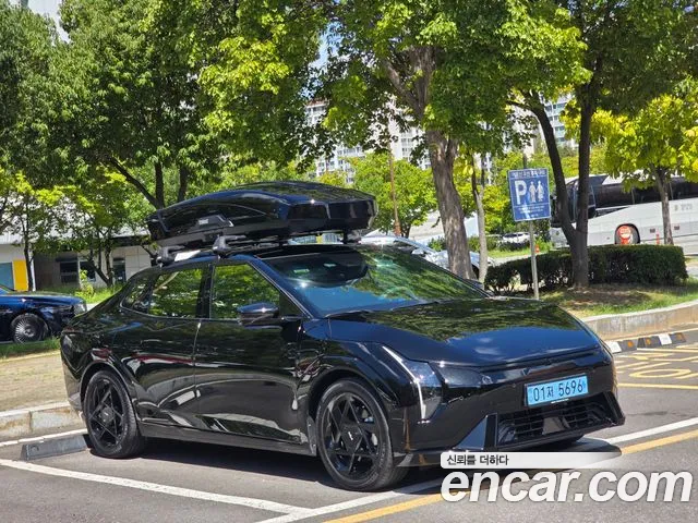 Kia EV4 2025 thumb 9