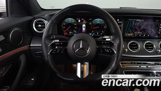 Mercedes-Benz E-Класс 2021 thumb 12
